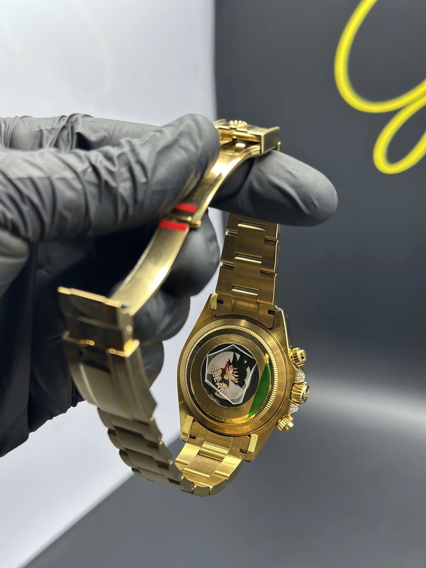 Super Clones Rolex Clean Factory Daytona Stainless Steel Gold Oyster Bracelet Black Dial Rainbow Stoned Bezel Caliber 4131 Swiss Movement
