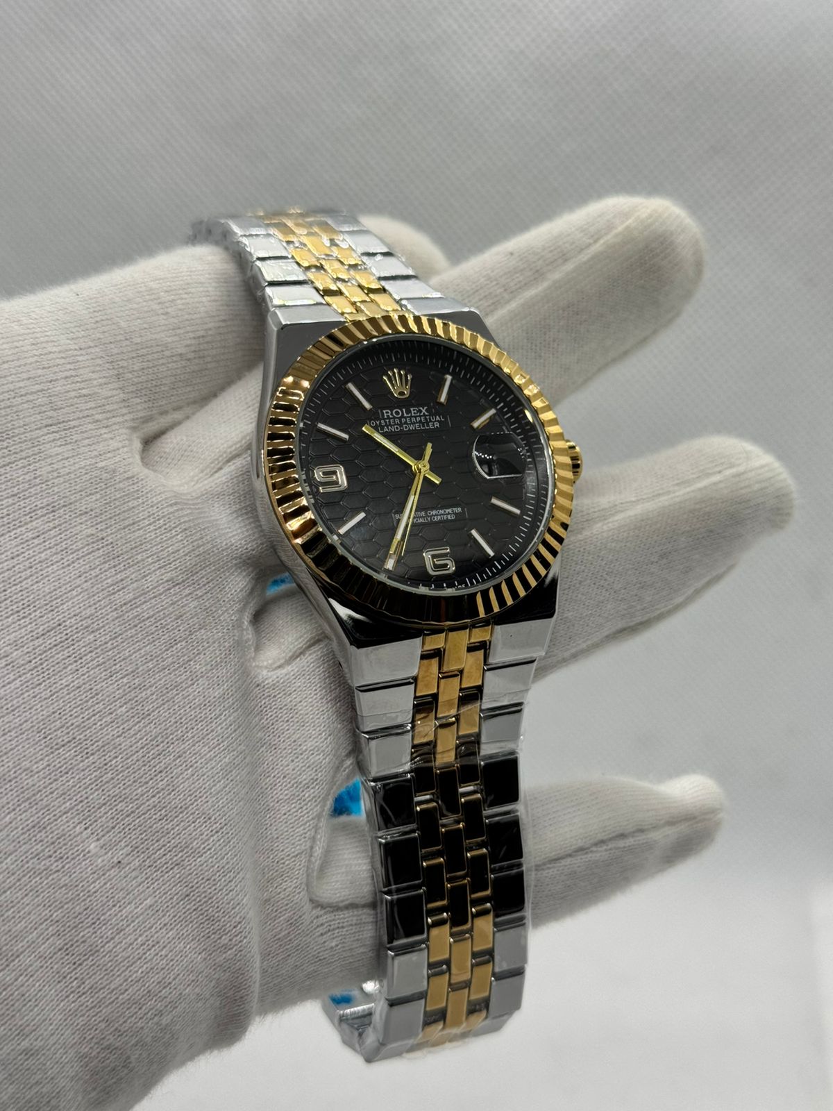 Rolex Land-Dweller
