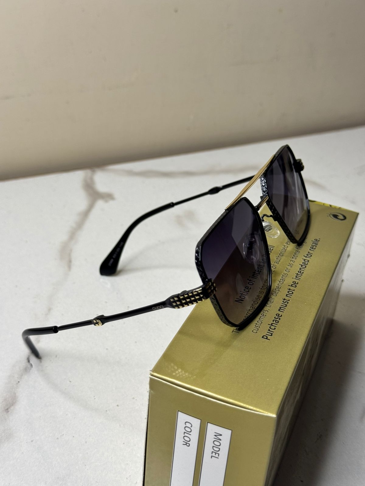Gucci Shades'