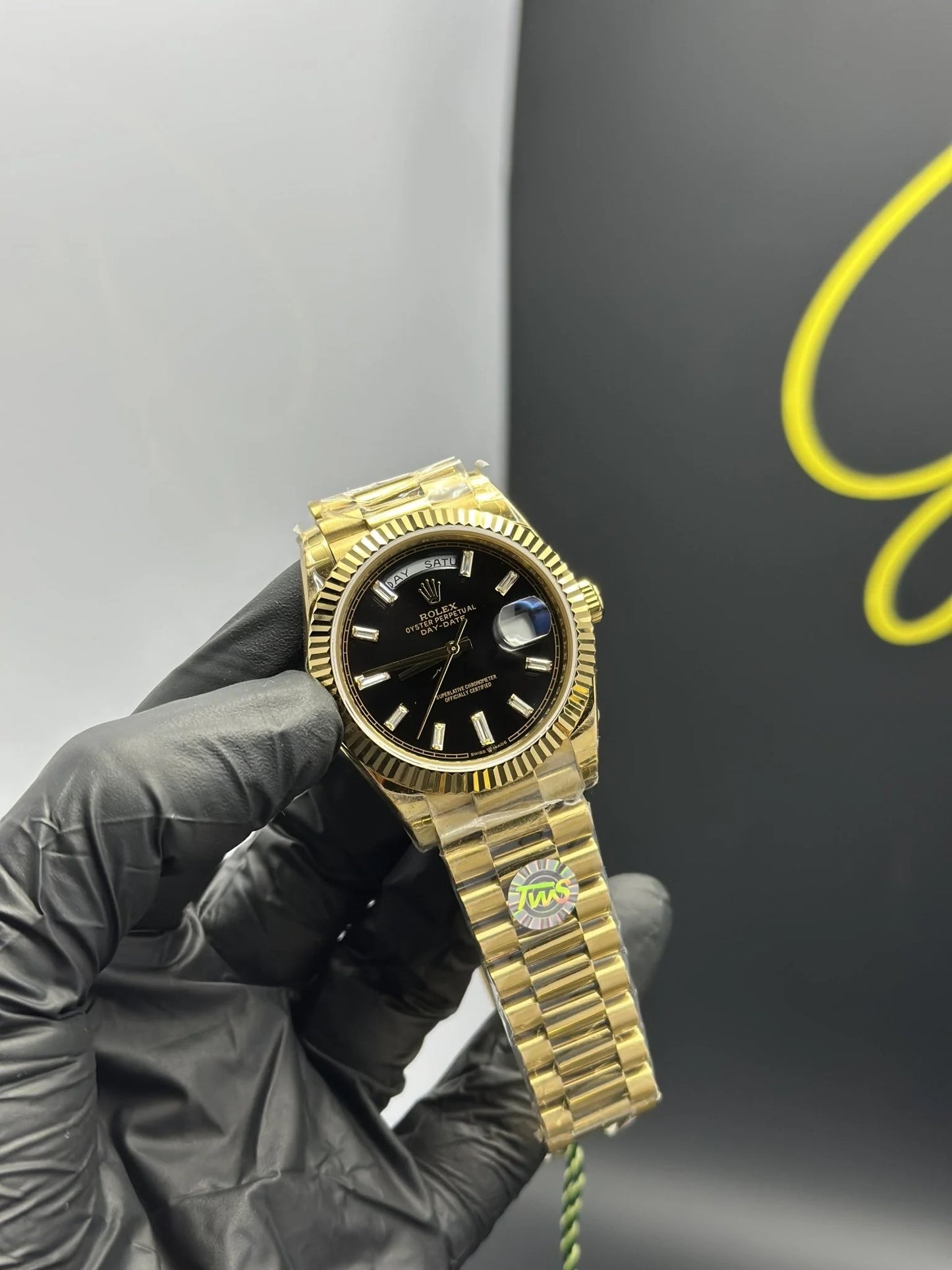 Super Clones Rolex Clean Factory Daydate 40mm Stainless Steel Gold Presidential Bracelet Black Gems Figures Dial Caliber 3255 Swiss Movement