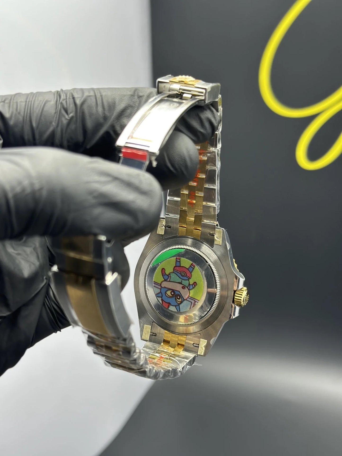 Super Clones Rolex The Most Premium ARF Factory GMT Master II Stainless Steel Silver-Gold 2 Tone Jubilee Bracelet Bruce Wayne Dial Caliber 3285 Swiss Movement