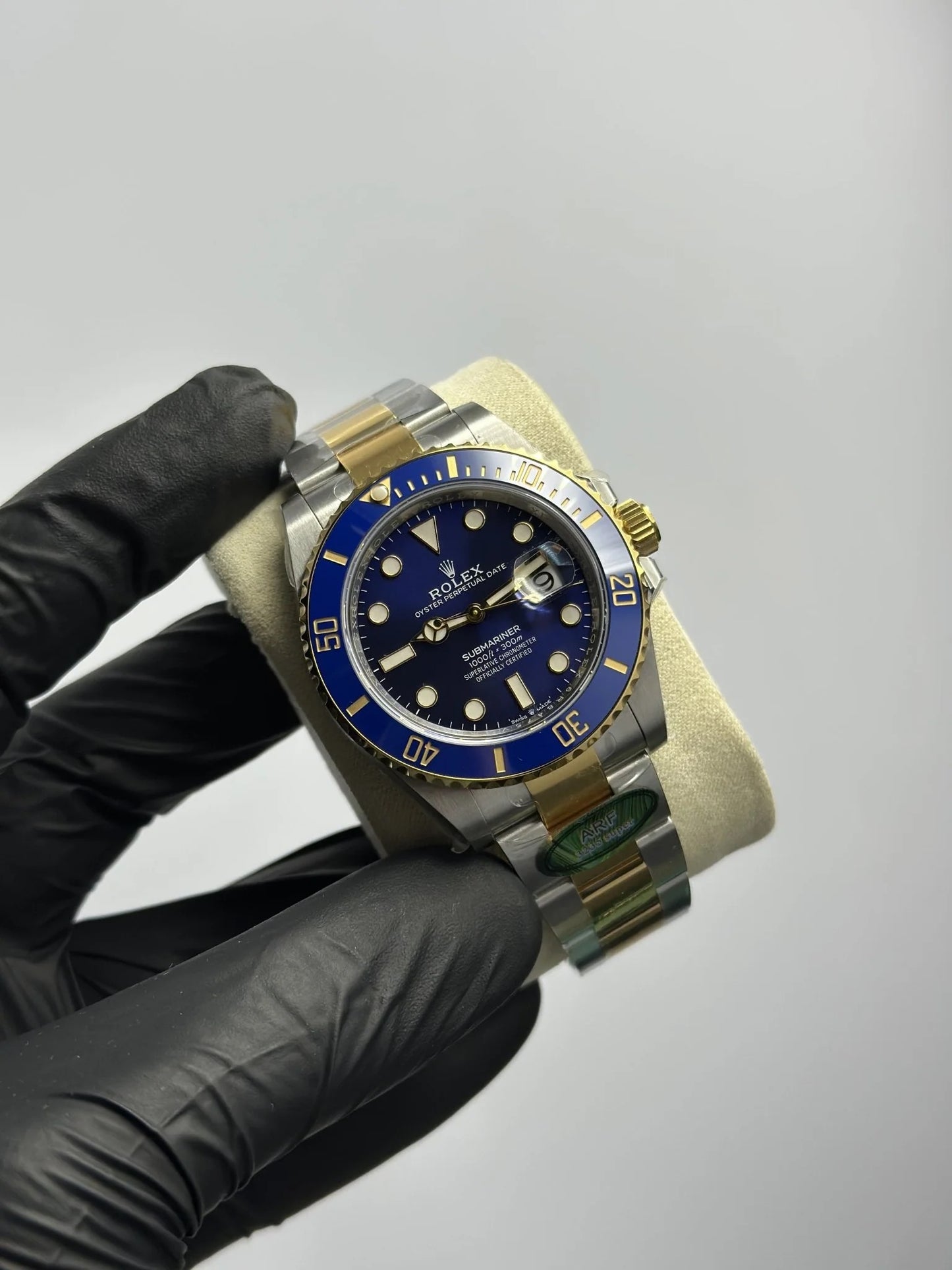 Super Clones Rolex The Most Premium ARF Factory Submariner Stainless Steel Silver-Gold 2 Tone Oyster Bracelet Bluesey Dial Caliber 3235 Swiss Movement