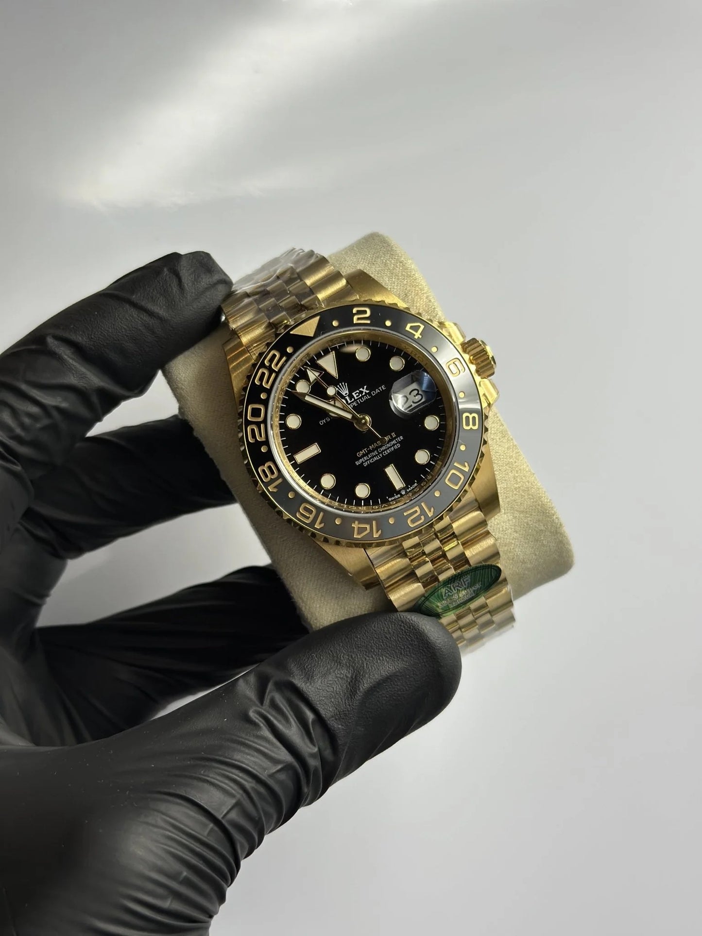 Super Clones Rolex The Most Premium ARF Factory GMT Master II Stainless Steel Gold Jubilee Bracelet Bruce Wayne Dial Caliber 3285 Swiss Movement