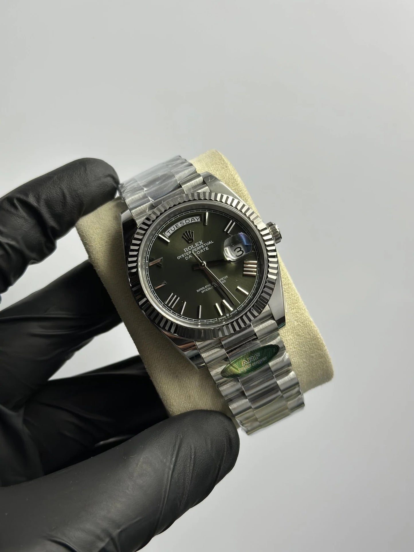 Super Clones Rolex The Most Premium ARF Factory Daydate 40mm Stainless Steel Silver Presidential Bracelet Olive Green Roman Dial Caliber 3255 Swiss Movement