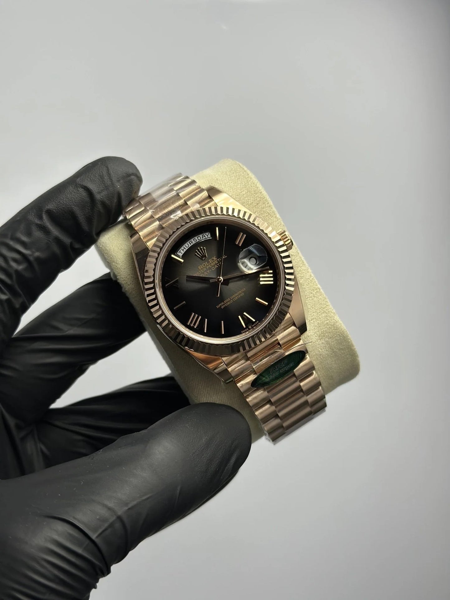 Super Clones Rolex The Most Premium ARF Factory Daydate 40mm Stainless Steel Rosegold Presidential Bracelet Smokey Grey Ombre Roman Dial Caliber 3255 Swiss Movement
