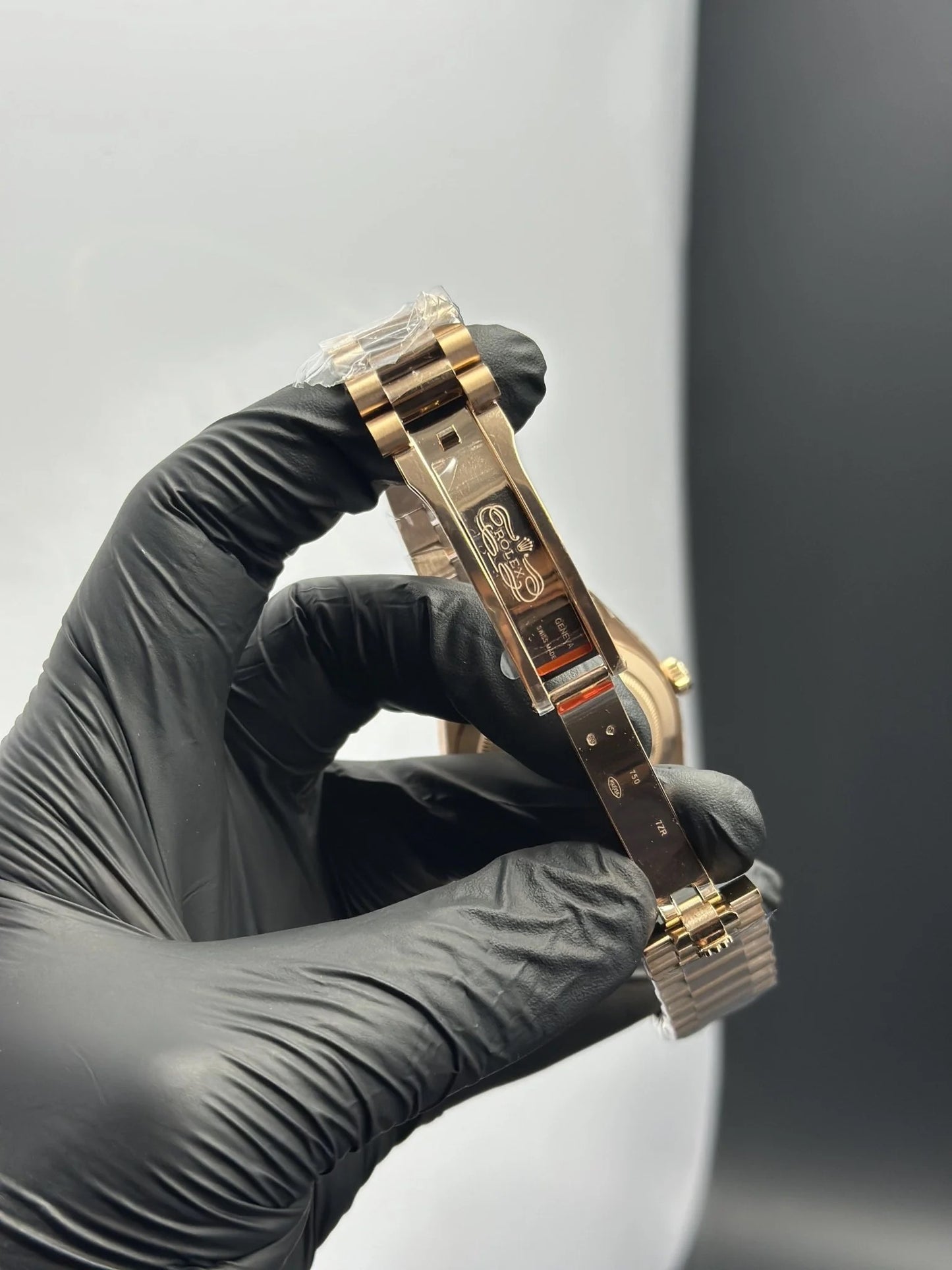 Super Clones RLX The Most Premium ARF Factory Daydate 40mm Stainless Steel Rosegold Presidential Bracelet Brown Gems Figures Dial Caliber 3255 Swiss Movement