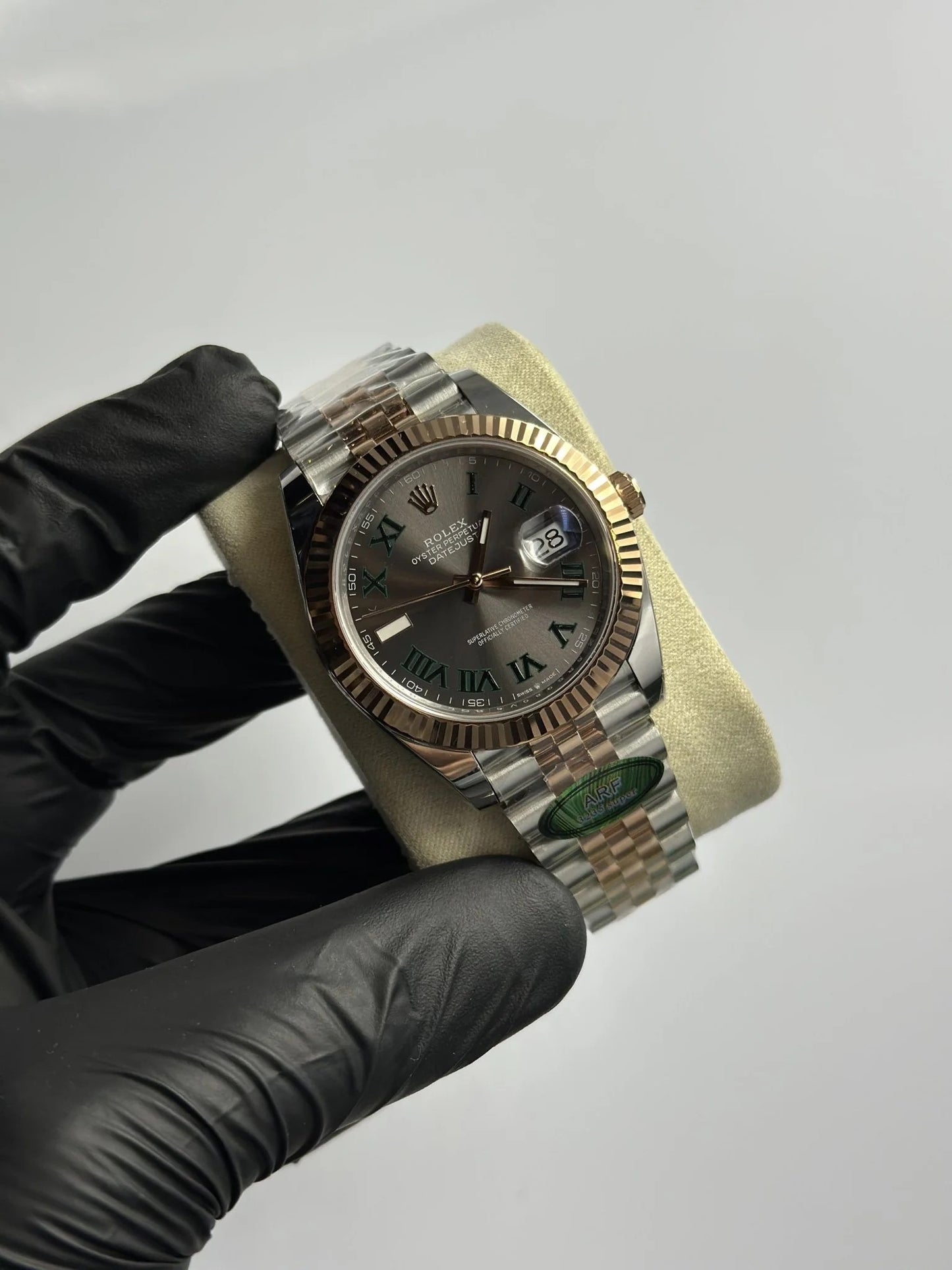 Super Clones Rolex The Most Premium ARF Factory Datejust 41mm Stainless Steel Silver-Rosegold 2 Tone Jubilee Bracelet Grey Wimbledon Dial Caliber 3235 Swiss Movement
